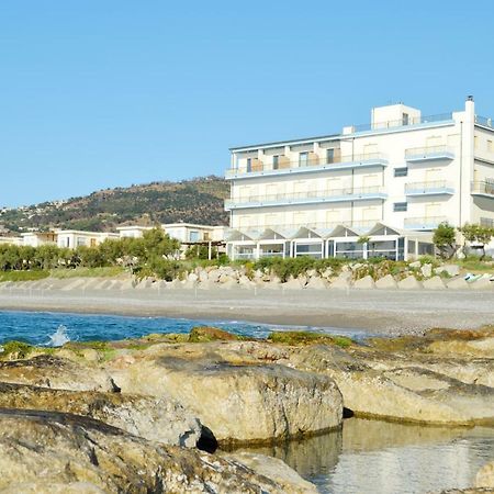 Capo Nettuno Hotel Capo d'Orlando Ngoại thất bức ảnh