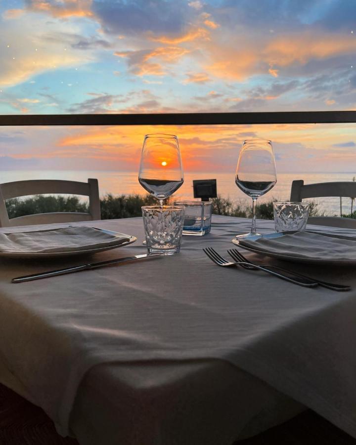 Capo Nettuno Hotel Capo d'Orlando Ngoại thất bức ảnh