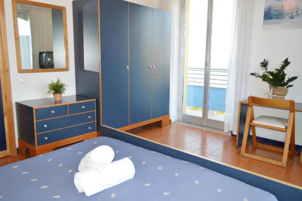 Capo Nettuno Hotel Capo d'Orlando Ngoại thất bức ảnh