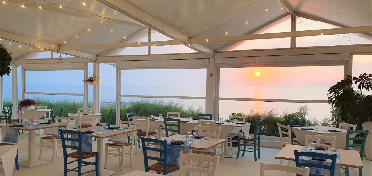 Capo Nettuno Hotel Capo d'Orlando Ngoại thất bức ảnh