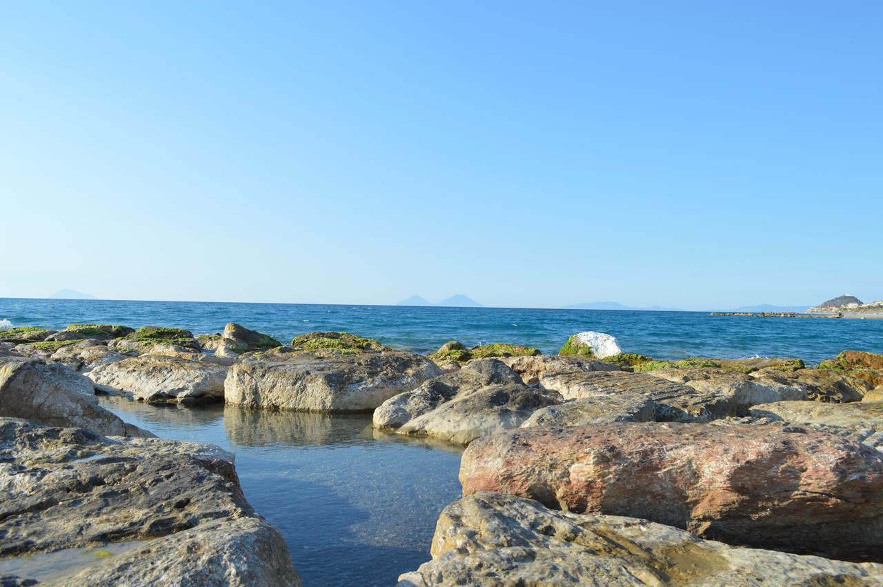 Capo Nettuno Hotel Capo d'Orlando Ngoại thất bức ảnh
