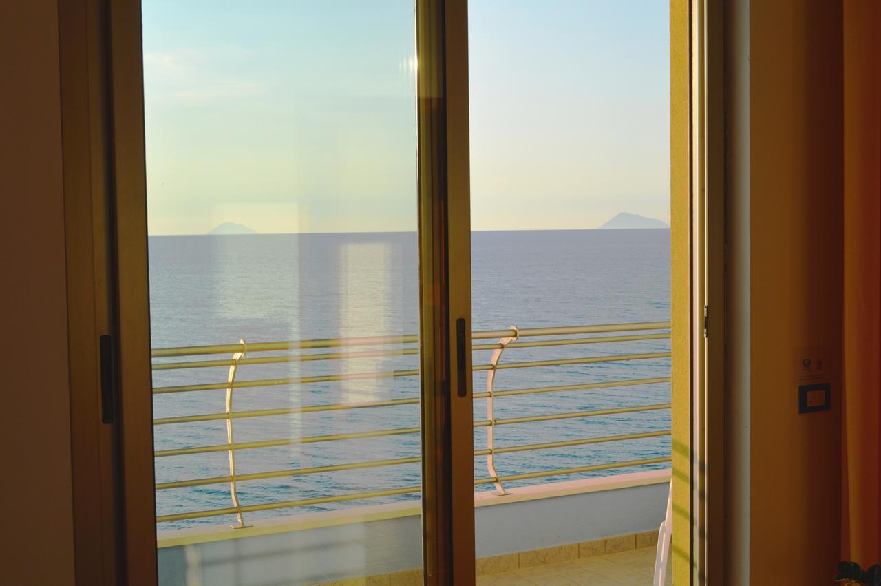 Capo Nettuno Hotel Capo d'Orlando Ngoại thất bức ảnh
